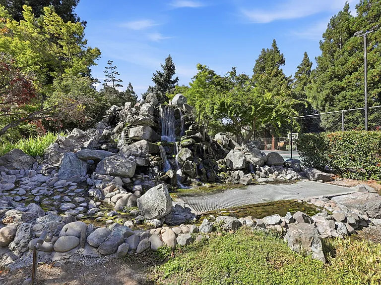 17125 Creekside Cir — Photo 18