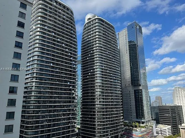 999 SW 1st Ave #2301 — Photo 36