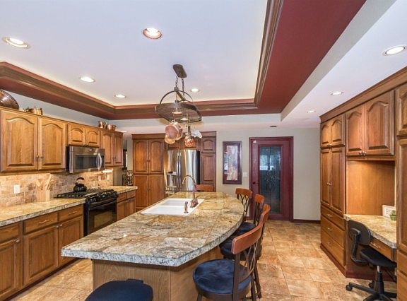 5th image of 2017 E Beaver Lake Dr SE