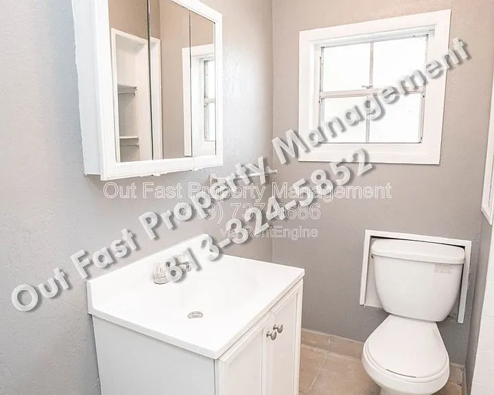 2315 W Rio Vista Ave #B1 — Photo 10