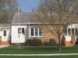 420 N Maple St, Monticello, IA 52310
