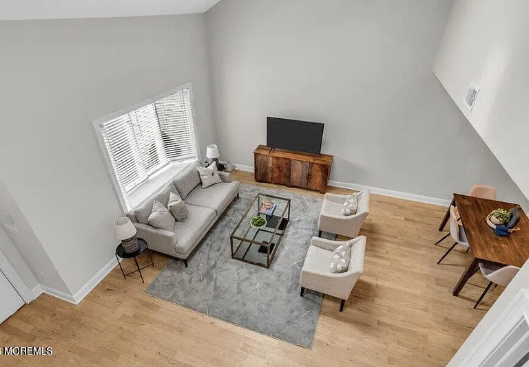 8 Eunice Ln — Photo 18