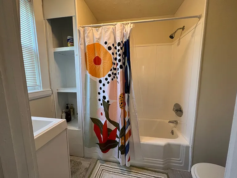 26 Jefferson St #1 — Photo 5
