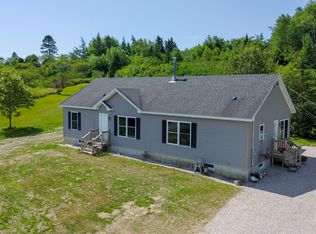 4 Hooper Ln, Machias, ME 04654