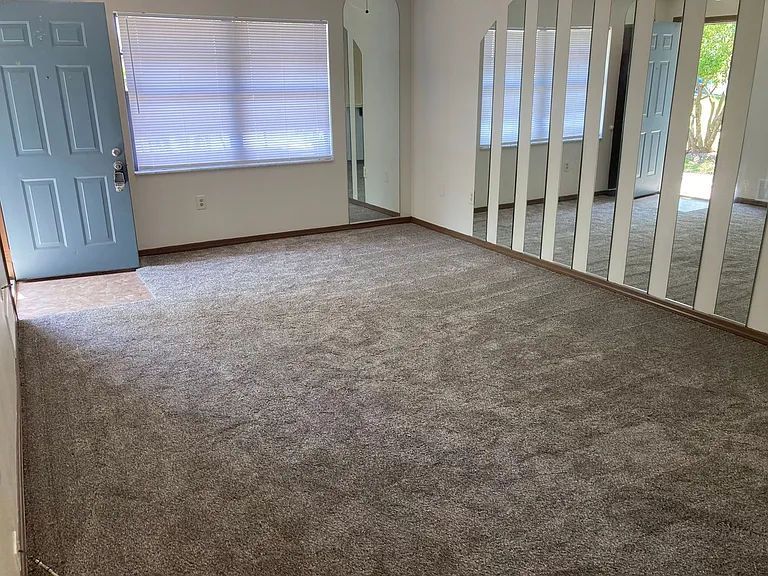 356 Cocoa Ct — Photo 5