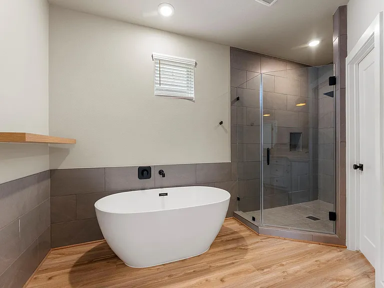 5825 Francis Oak Pl — Photo 30