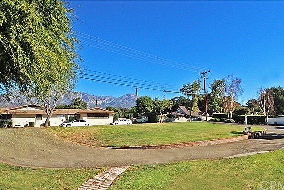 Mountain view to the north