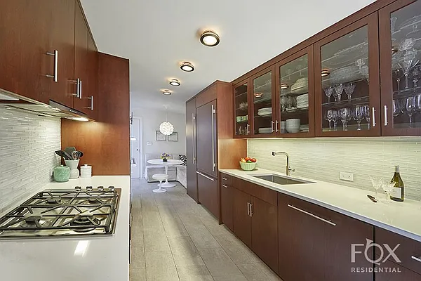 Sold by Fox Residential Group | media 21