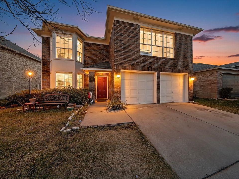 1st image of 1113 Highland Station Dr