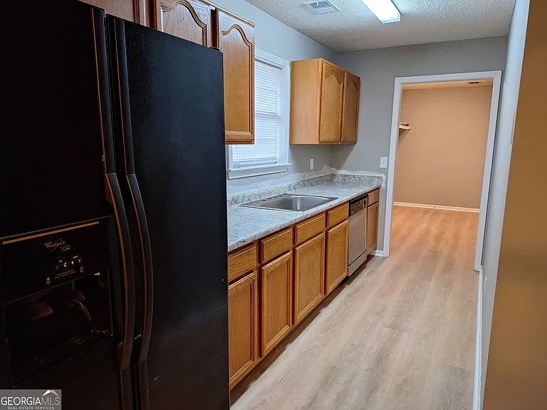 41 Sandstone Ln — Photo 11