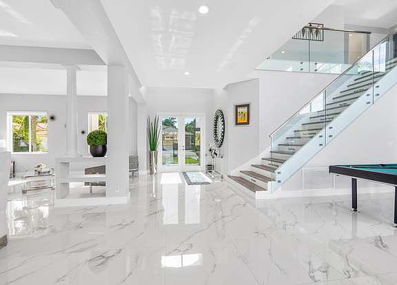 3rd image of 11836 Osprey Point Cir
