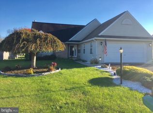 4 Esther Ln, Shoemakersville, PA 19555