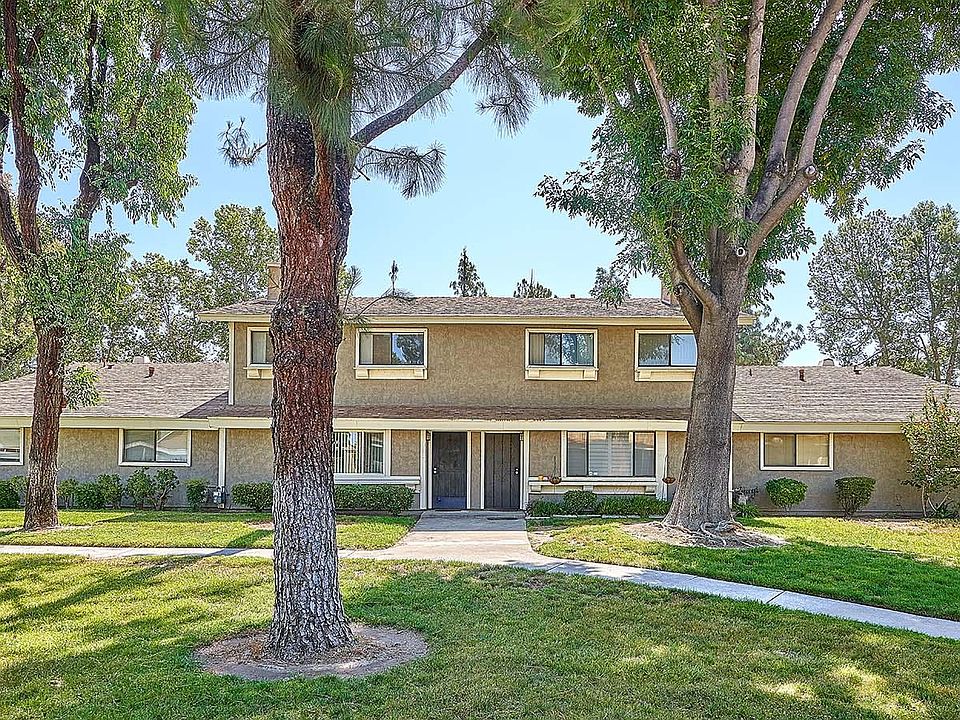 1st image of 2061 W Redlands Blvd APT 20B