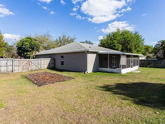 5th image of 401 Kaila Ct