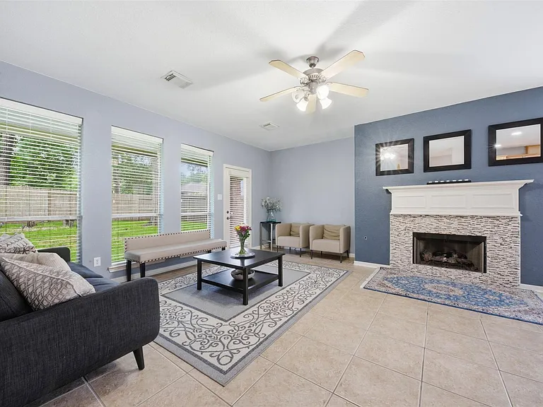 3331 Lost Maple Forest Ct — Photo 20