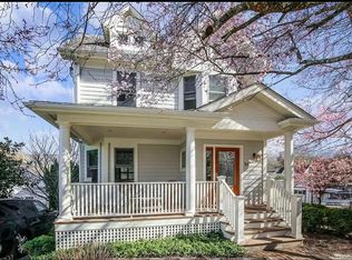 96 Edgemont Rd, Katonah, NY 10536