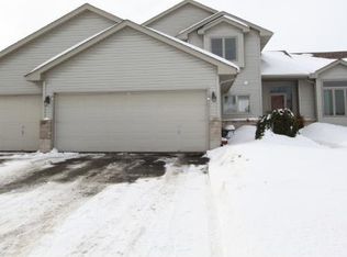 7373 Thorn Hill Ln, Savage, MN 55378