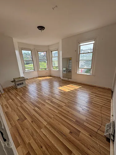 357 Harral Ave #1 Photo 1