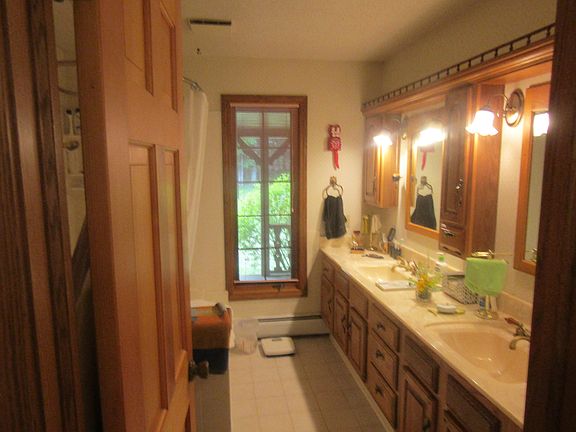 4th image of 4360 Birchwood Dr