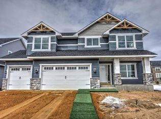 9492 Summerlin Rd, Woodbury, MN 55129