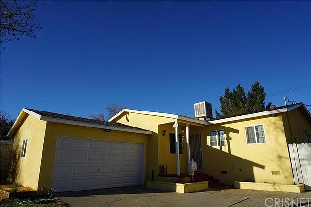 1st image of 44241 Kirkland Ave