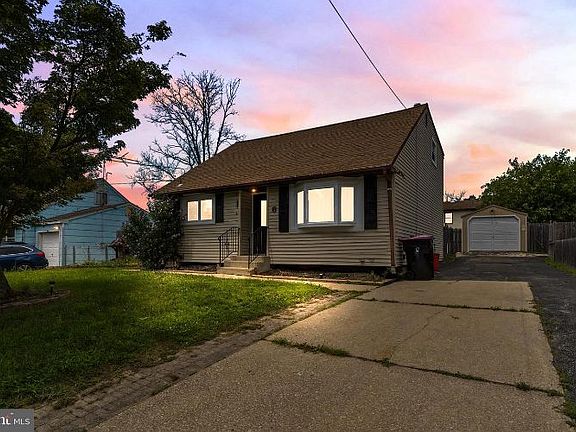 2nd image of 6 Lincoln Ave