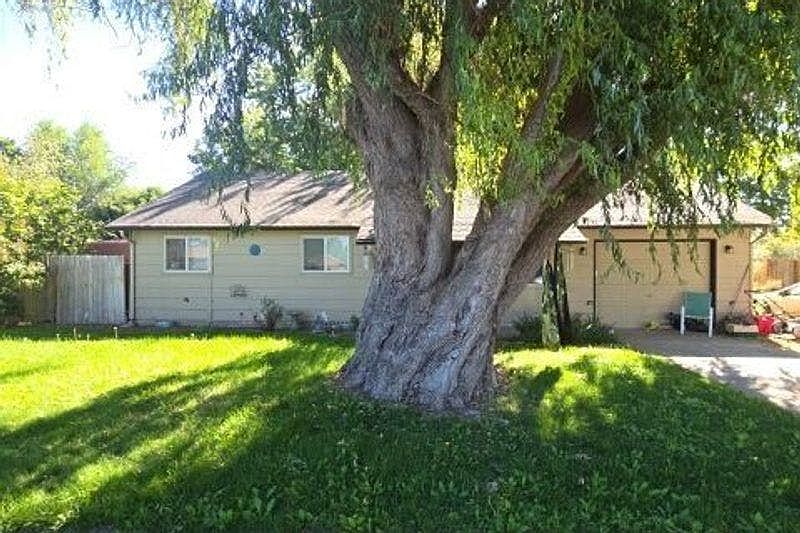 1st image of 111 S Duncan Ave