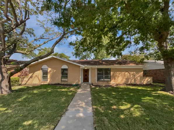 1901 Goliad Dr, Garland, TX 75042