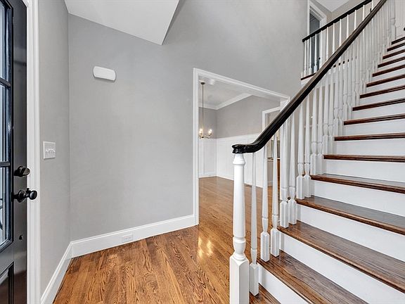 3rd image of 7 Powder House Ln #13
