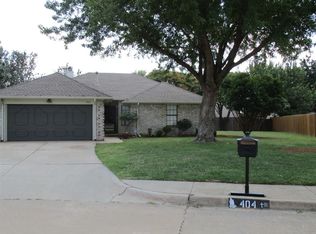 404 Ryan Ct, Edmond, OK 73003