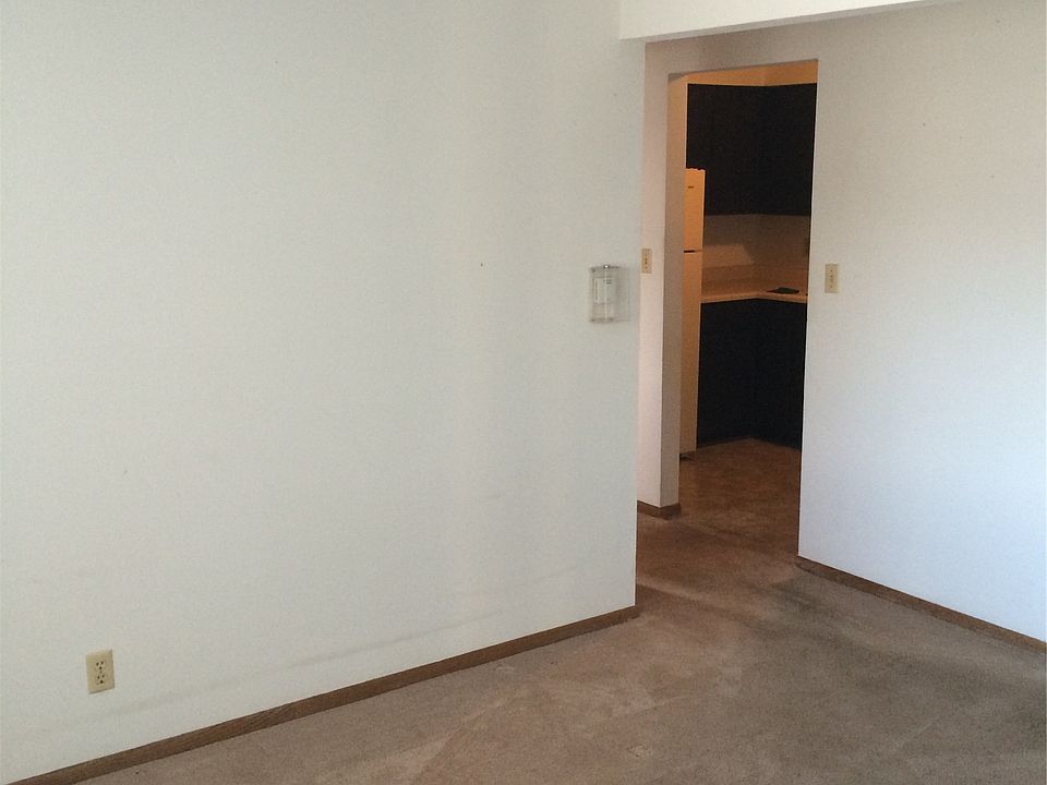 1st image of 788 McKinley Ave APT 8