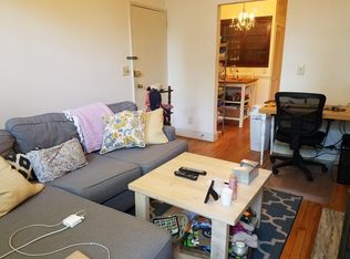 327 C St SE, Washington, DC 20003