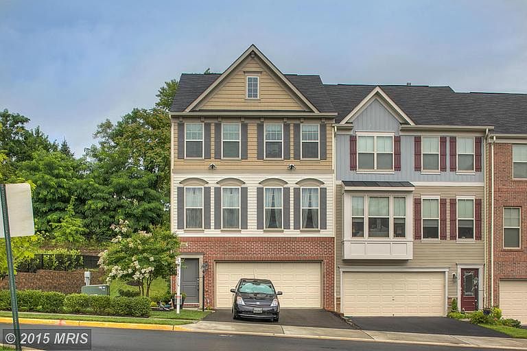 1st image of 170 Royal Ct