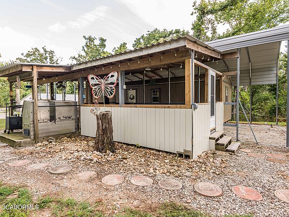 2nd image of 23459 Canfield Ln