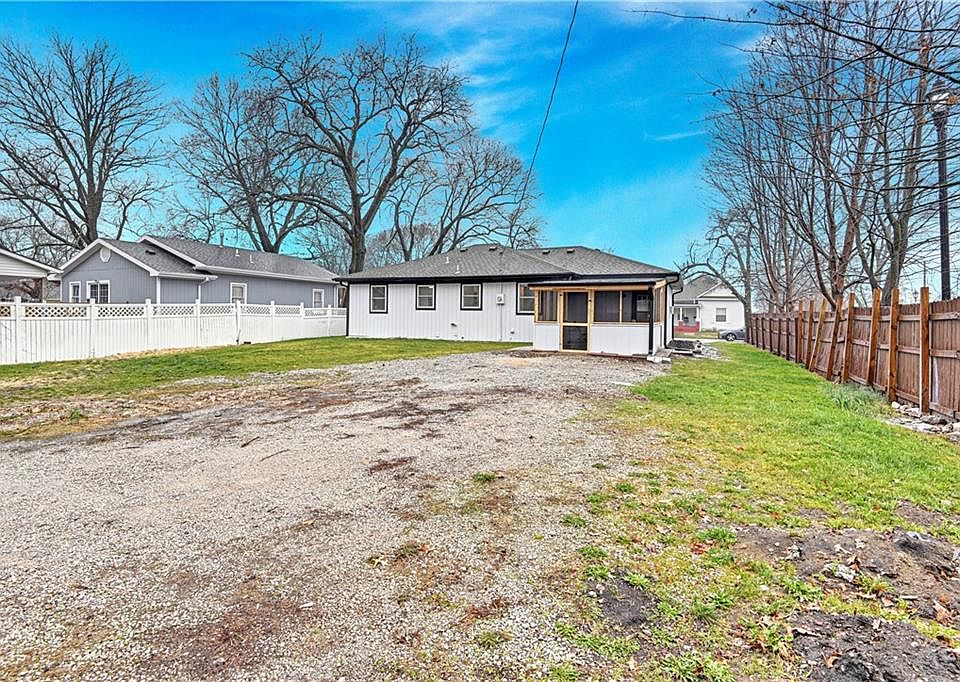 118 N Keeler St, Olathe, KS 66061 Zillow