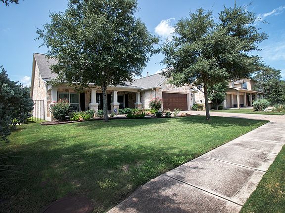 2nd image of 11508 Hollister Dr