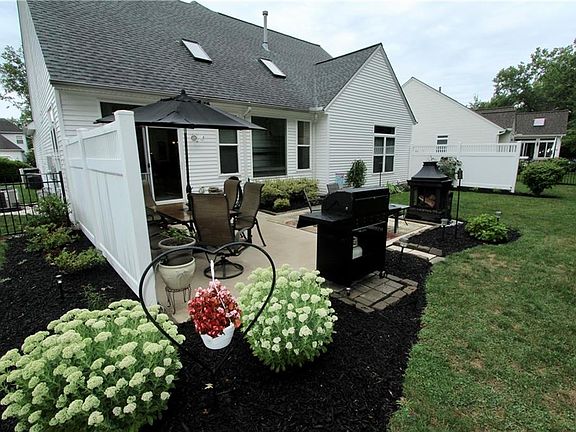 5th image of 32808 Titus Hill Ln
