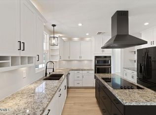 2366 E Shea Blvd, Phoenix, AZ 85028