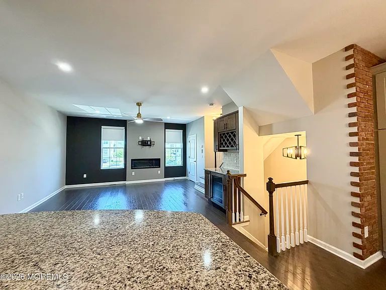 305 Spirit Way — Photo 20