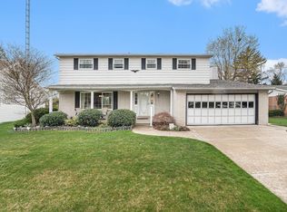 428 Bellewood Dr, Flushing, MI