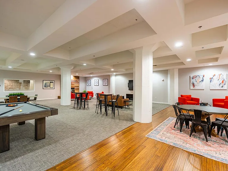 The Bingham — Photo 31