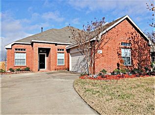 1408 Blue Gill Ln, Crowley, TX 76036