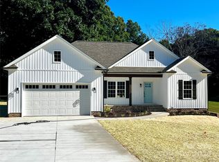 147 Twin Cedars Golf Road Twin Cedars Dr, Mocksville, NC 27028