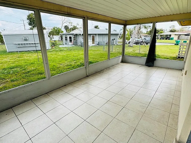 3022 Pinetree St — Photo 13