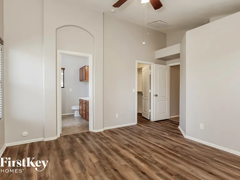 1222 W Jersey Way — Photo 9