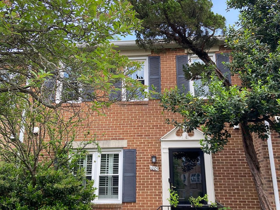 1st image of 1003 N George Mason Dr