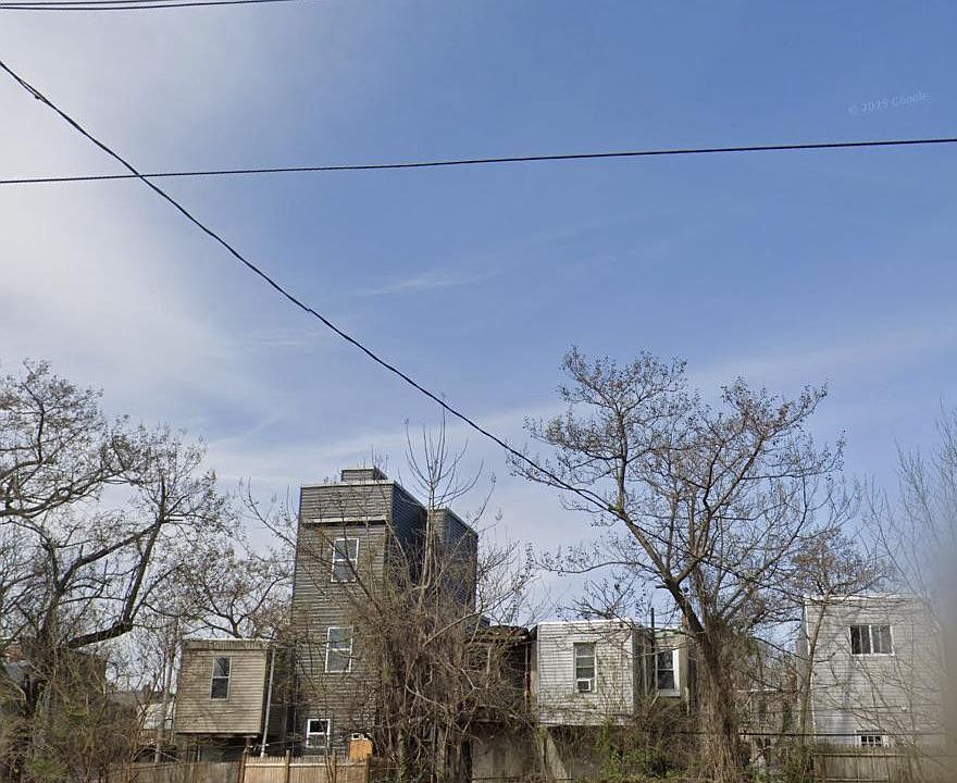 1st image of 1818 N 24th St