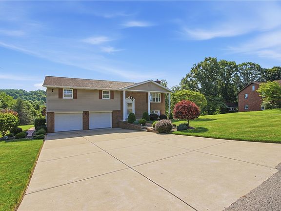 3rd image of 1031 Sharon Dr
