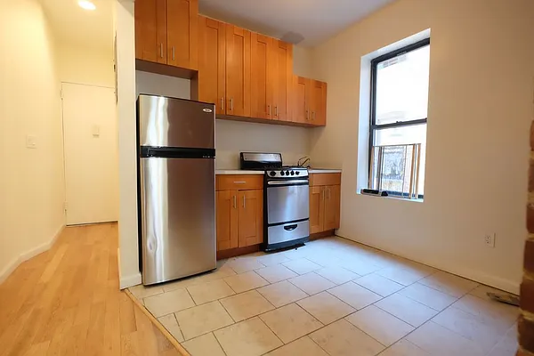 Rented by Skyward | media 22