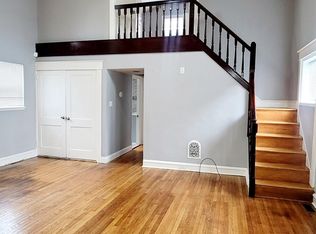 9 E Church Rd, Elkins Park, PA 19027